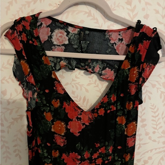 FALL CLEARANCE Tracy Reece floral Sleeveless jumpsuit open back - Black and Red - Picture 4 of 5